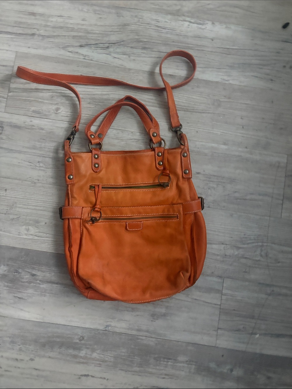 regina Italian leather bag